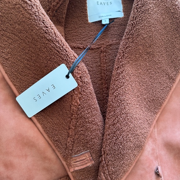 Women's Brown Shearling Coat - Picture 2 of 3